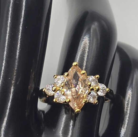 Vintage Marquise Cut Champagne and White Diamond ring Size 5.5 - Picture 4 of 4